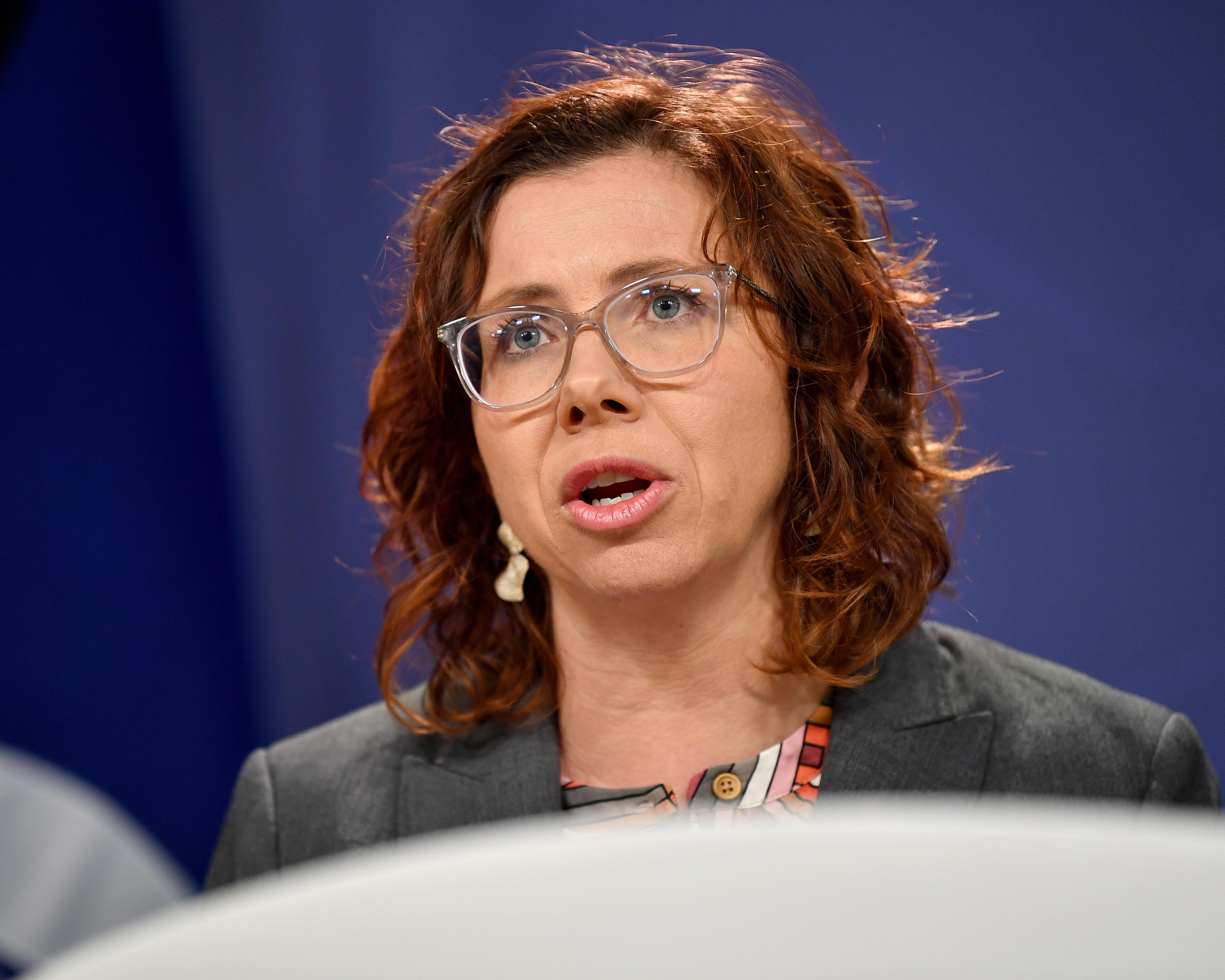 Labor to announce easing of jobseeker mutual obligations requirements in major overhaul of employment system