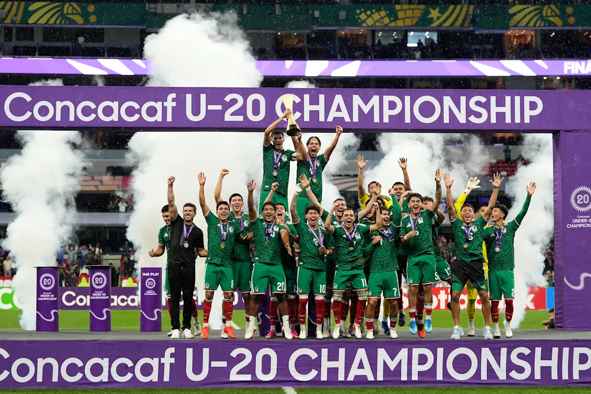 Alfaro’s 2 headers lift Mexico to a 2-0 win over the US to retain CONCACAF U-20 title