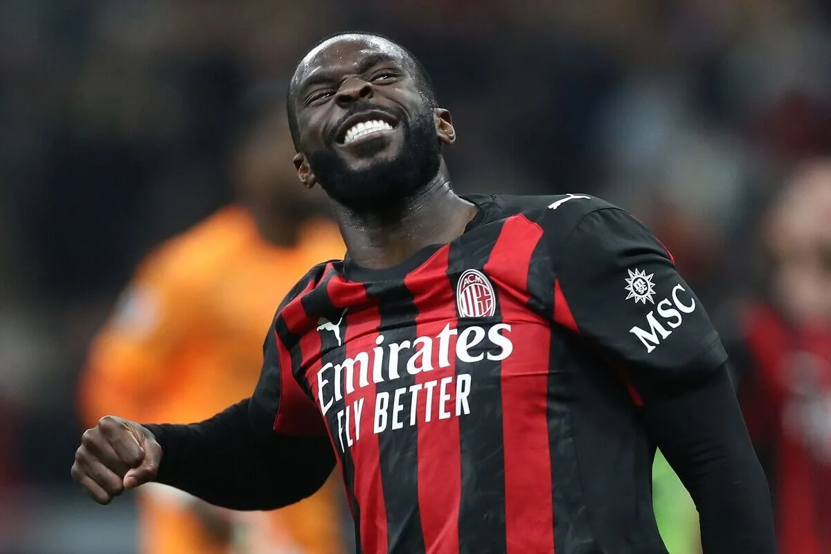 Aston Villa eye Milan defender Tomori as Konsa’s Arsenal exit nears