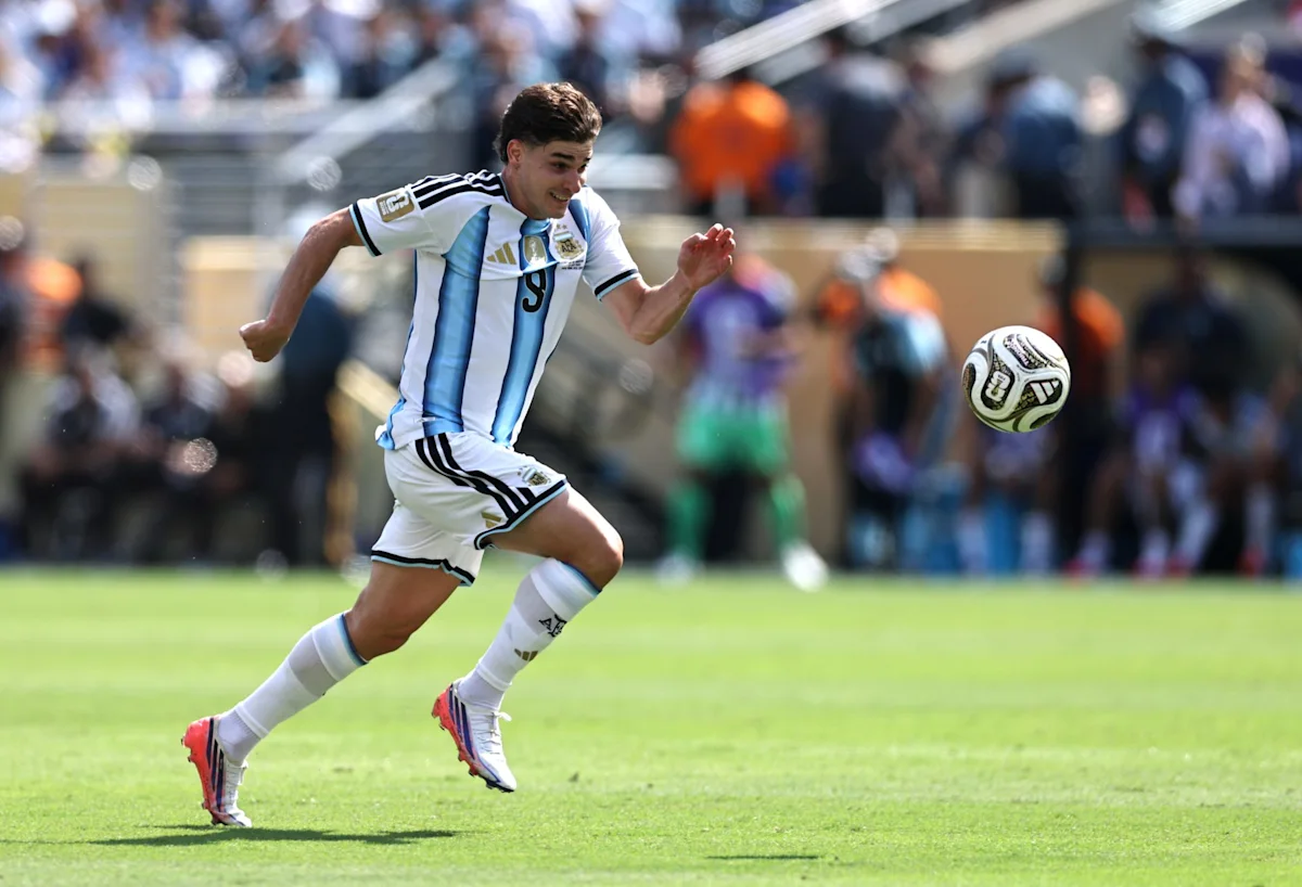 Barcelona priority target Julian Alvarez rejects Arsenal after Atletico Madrid agree to negotiate exit