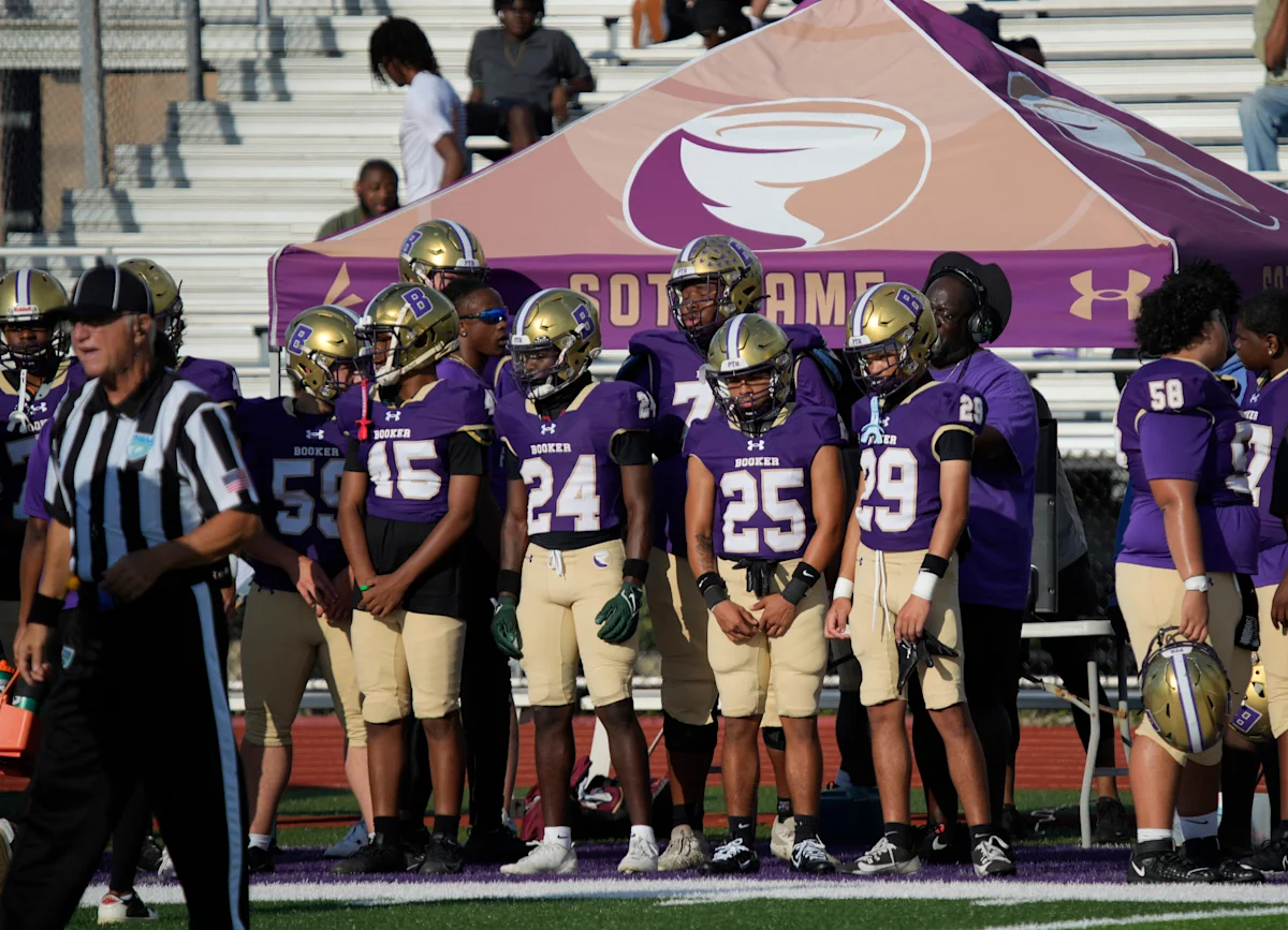 Booker cancels 2026 varsity football season after Carlos Woods' dismissal