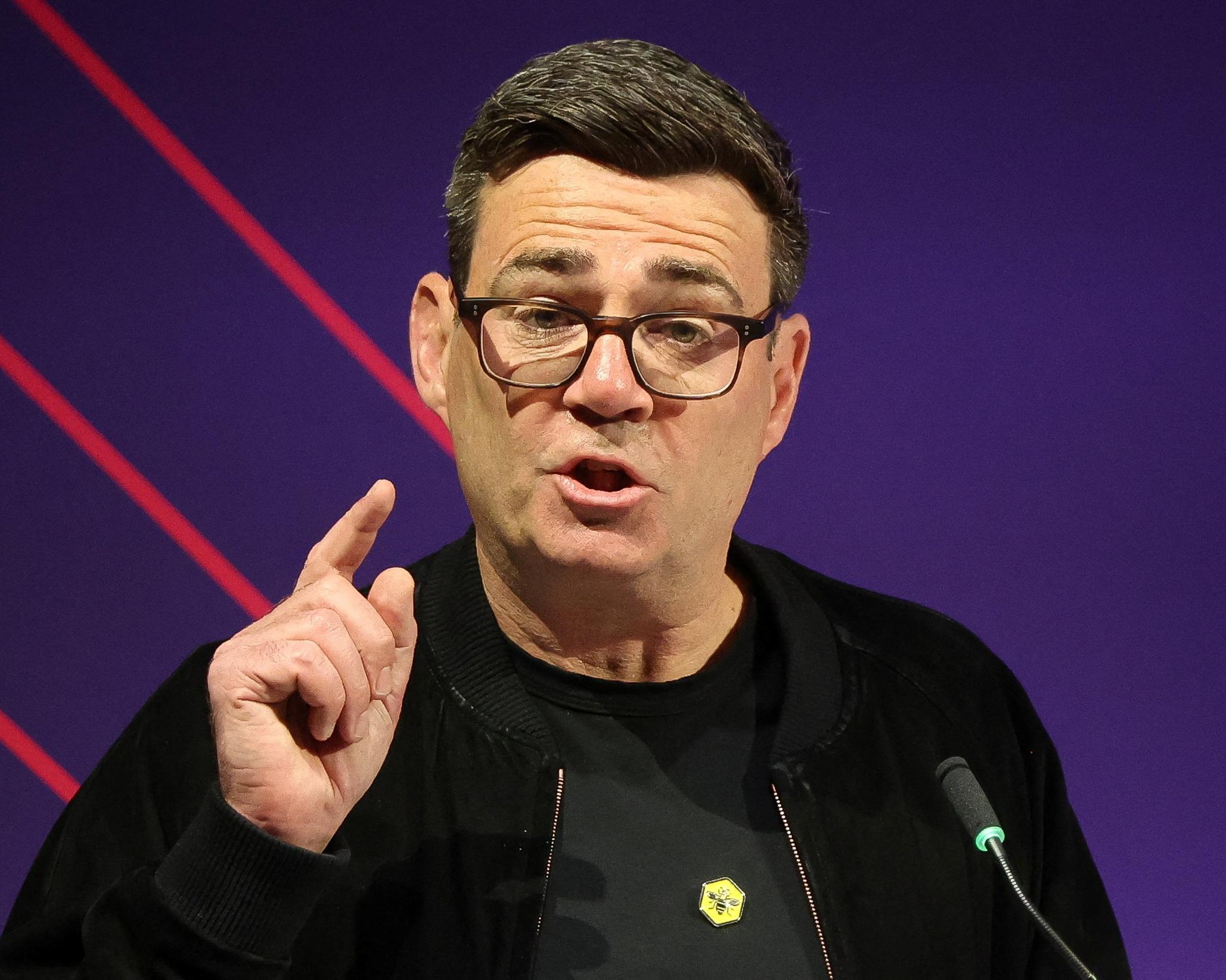 Andy Burnham vows to ‘change Labour’ in direct challenge to Keir Starmer