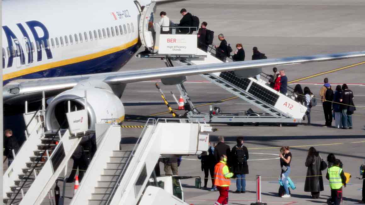 Carbon tax will hit EU’s budget airlines where it hurts