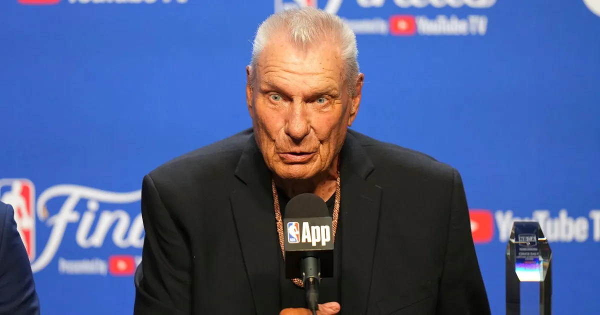 Don Nelson, Hall of Fame basketball coach and NBA player, dies at 86