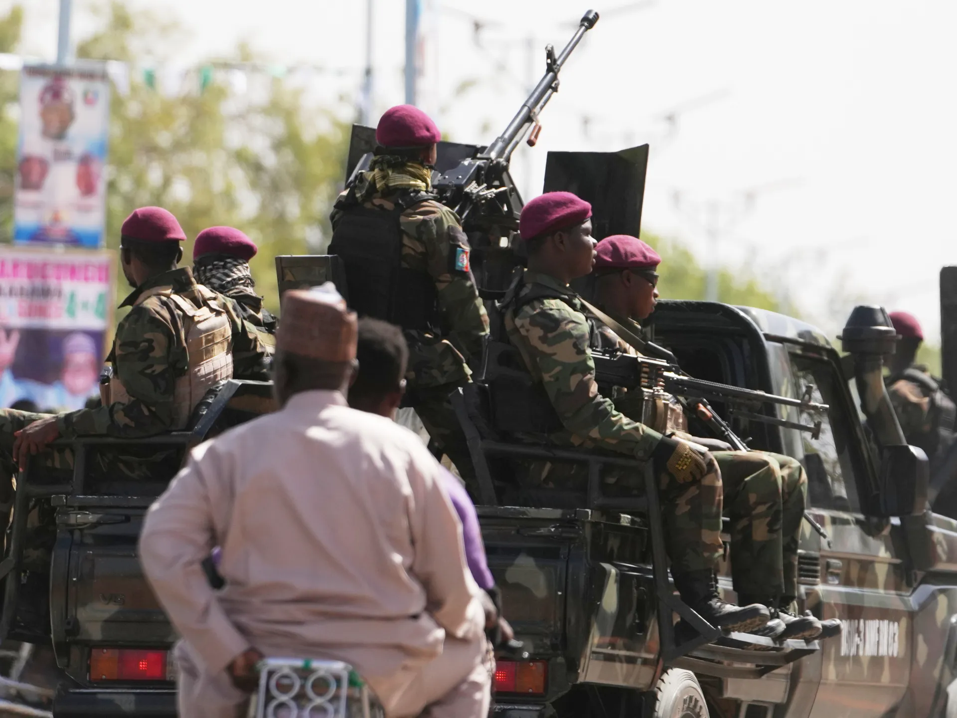 Dozens killed in firefight between Nigerian armed group and police