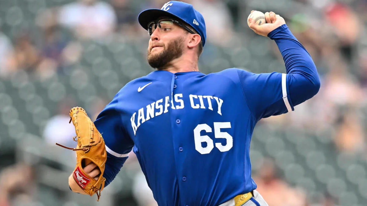 
                        Fantasy Baseball Week 21 Preview: Top 10 sleeper pitchers include Noah Cameron, Bryce Elder
                    
