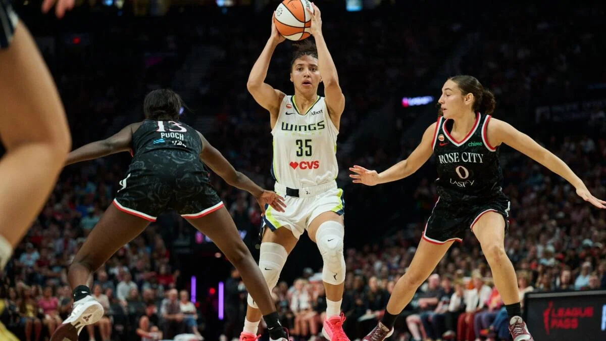 
                        Fire vs. Wings Tuesday picks: Dallas poised to clinch WNBA's final playoff spot, lock in eight-team field
                    