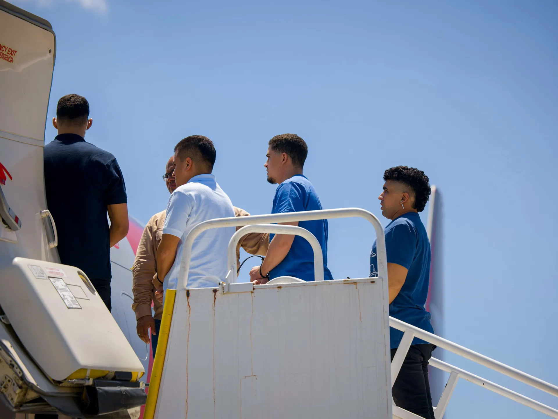 First group of US deportees, out of an expected 1,200, arrive in Liberia