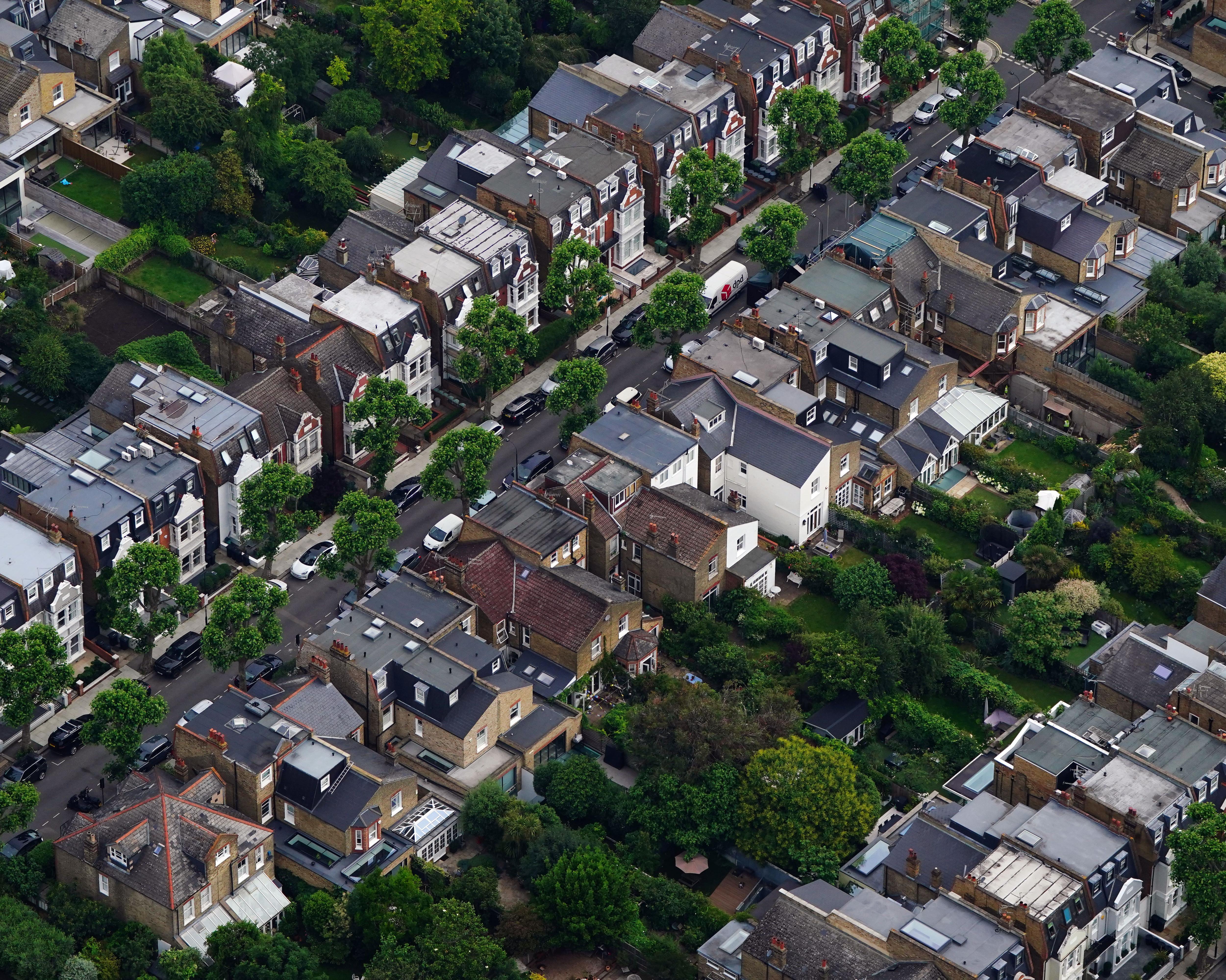 Government could pay higher rents to spread asylum accommodation across UK