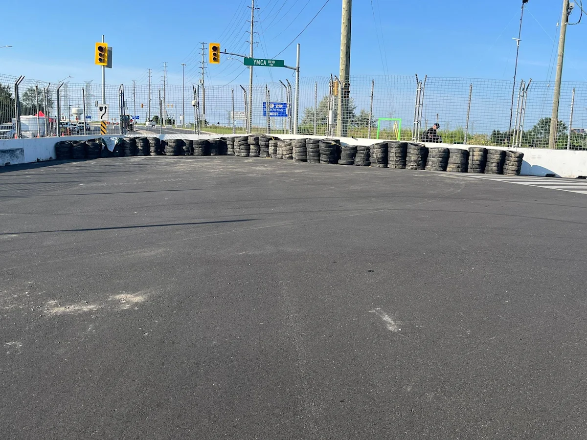 IndyCar begins practice at Markham after Friday's cancellation