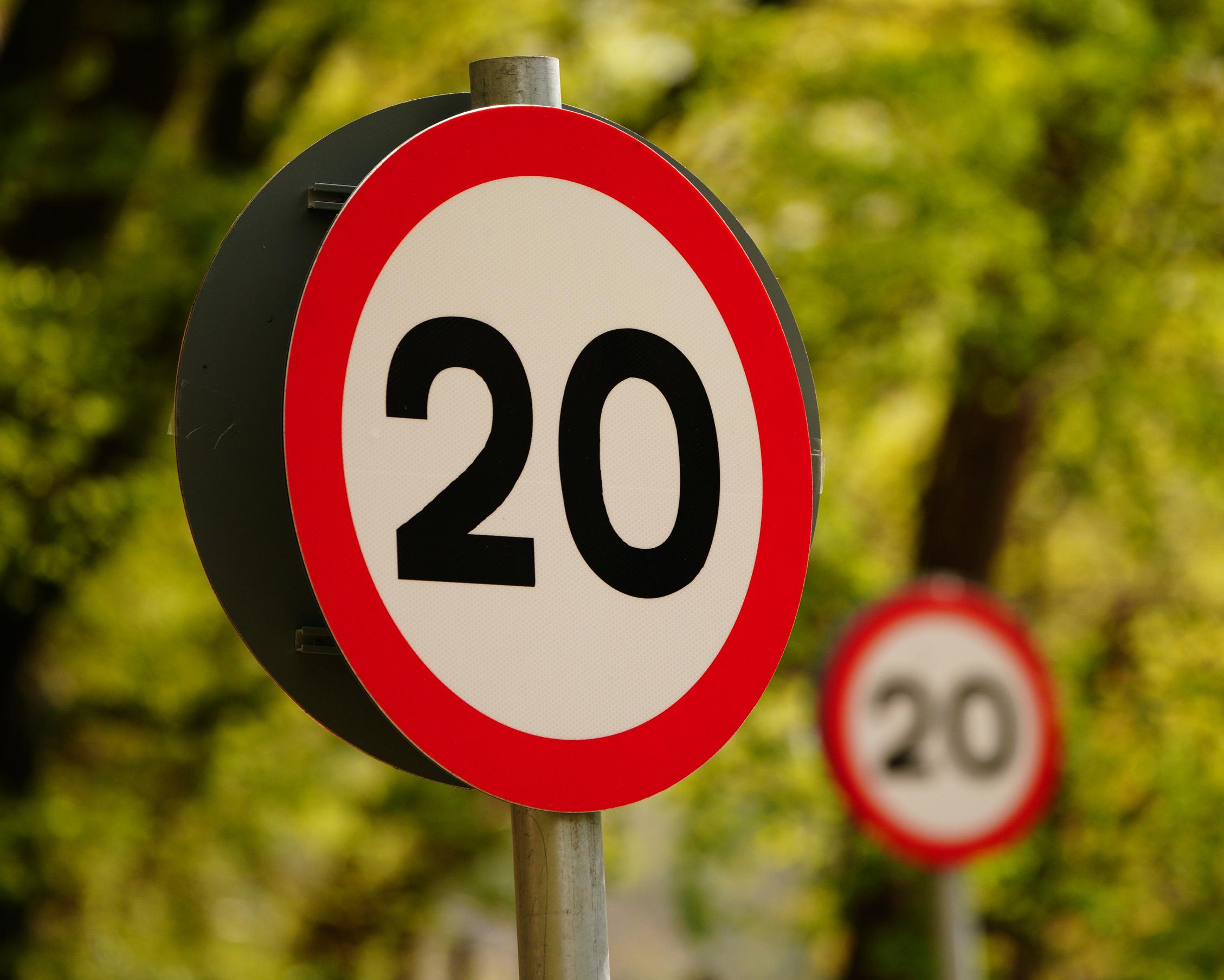 Cut UK speed limits to reduce Iran war impact on consumers, thinktank urges