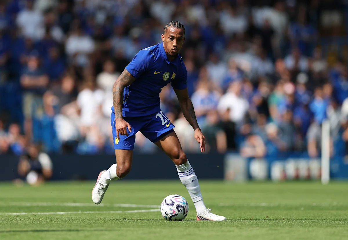 Joao Pedro signs new long-term deal with Chelsea