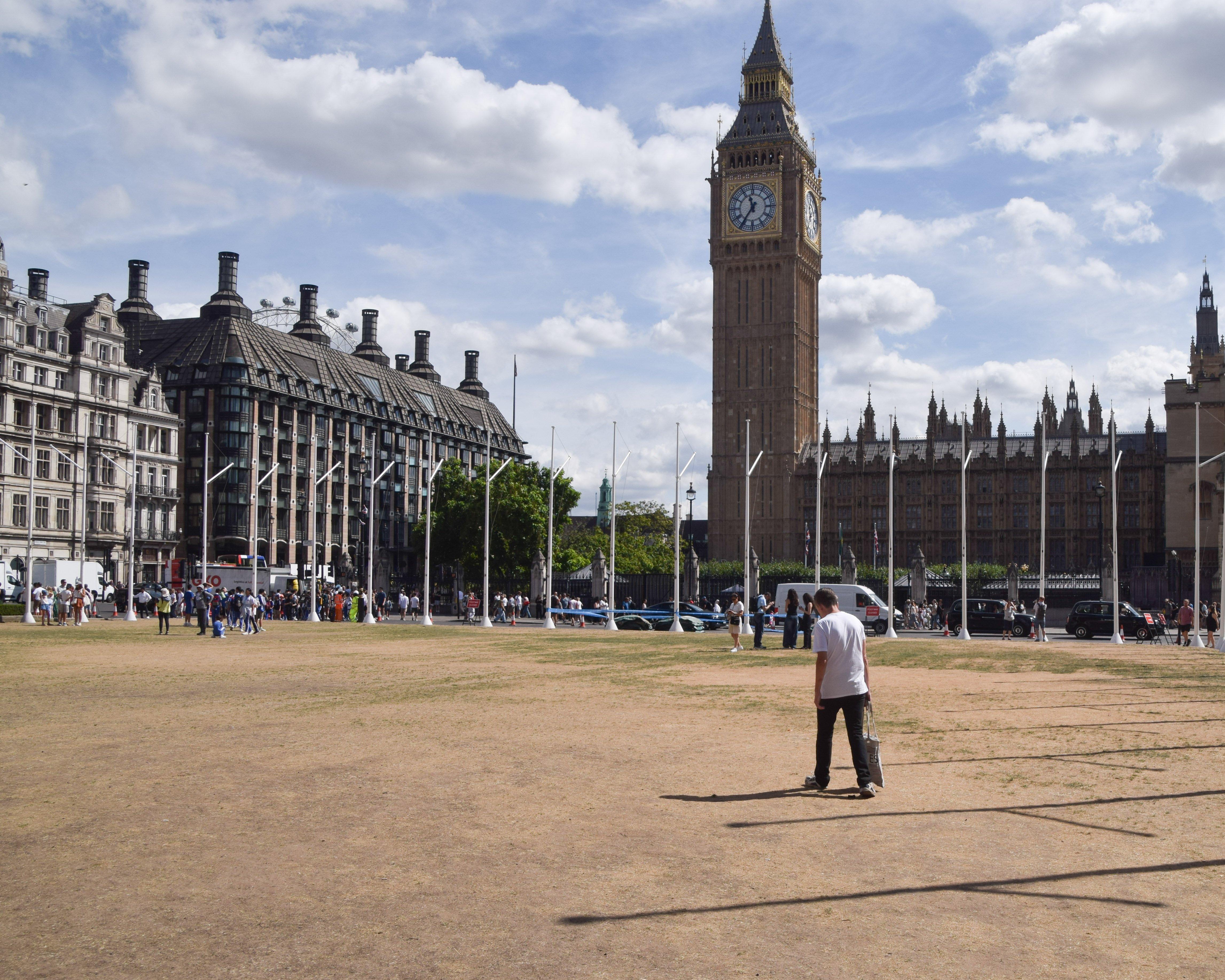 Just 20 of 6,600 Defra staff working on climate adaptation amid drought and wildfires