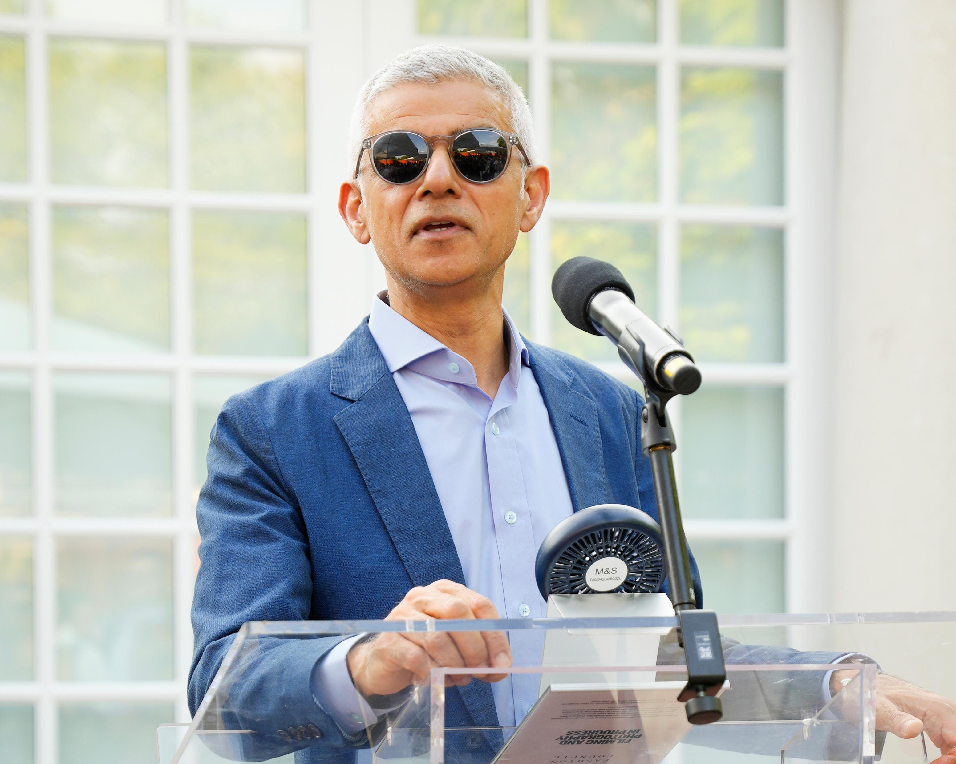 Sadiq Khan backs calls for maximum workplace temperature in UK