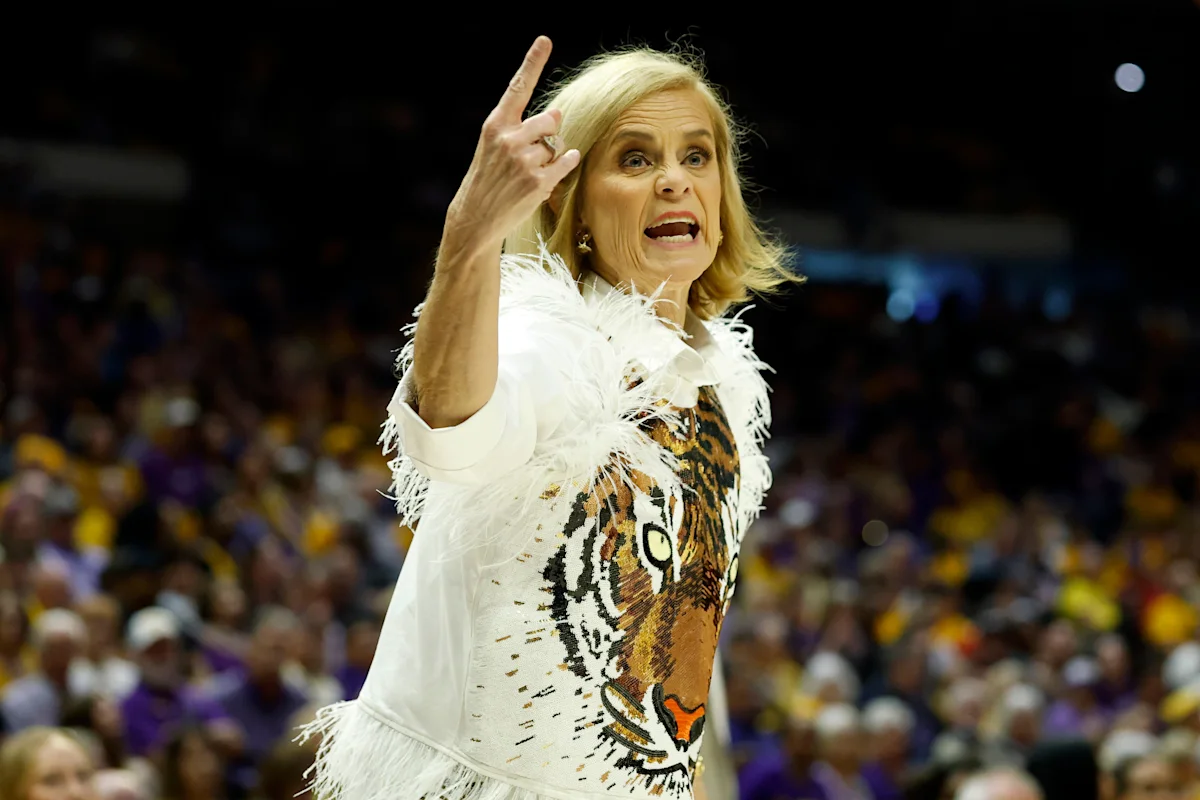 Kim Mulkey, LSU add Russian post Anna Minaeva to 2026-27 roster
