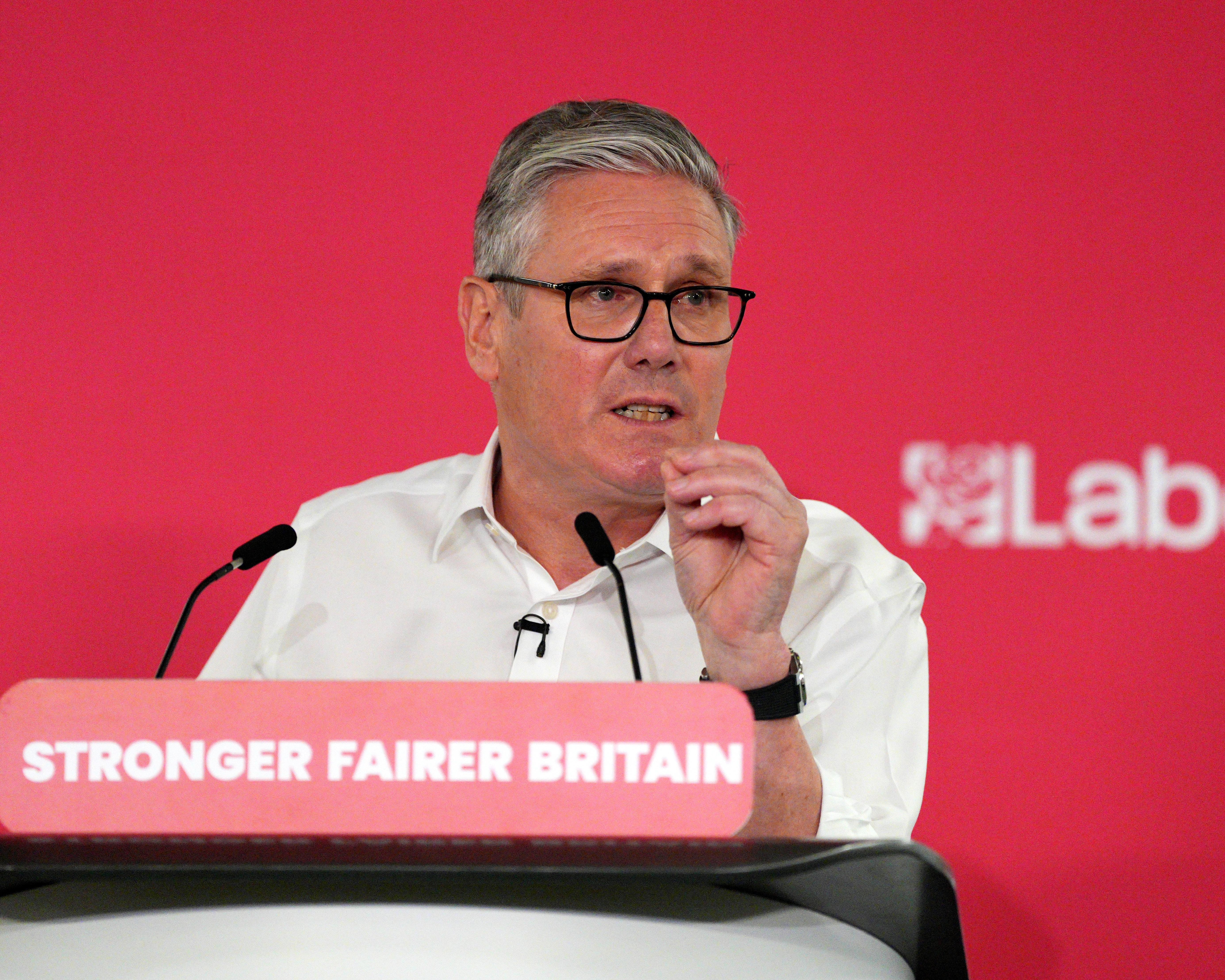 More than 60 Labour MPs call on Starmer to set timetable to quit