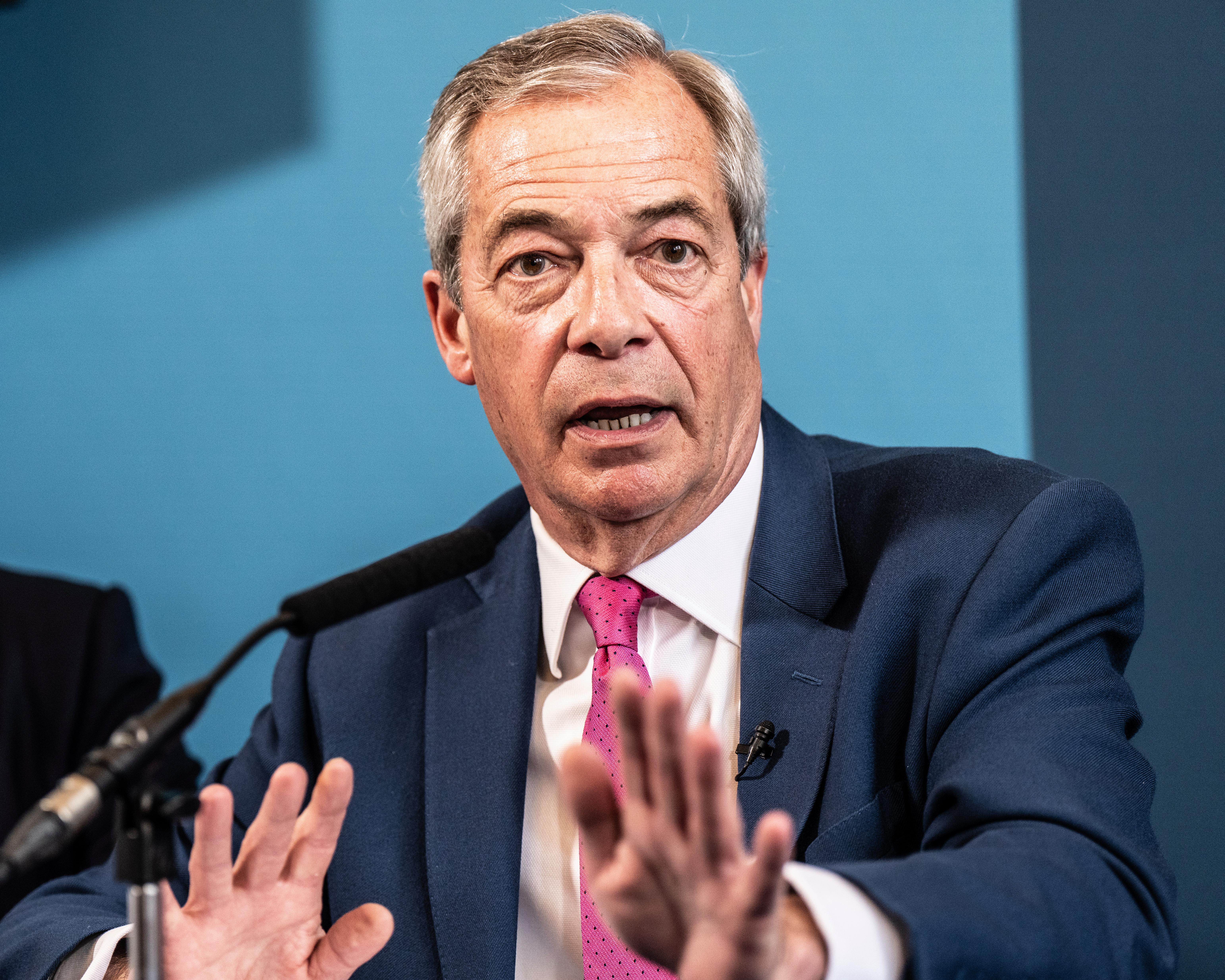 Unions rebuff Farage and say Reform ‘cosplaying’ as workers’ champions