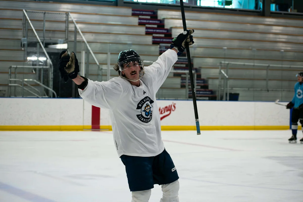 Meet the Milwaukee Timberwolves, an all-volunteer hockey team