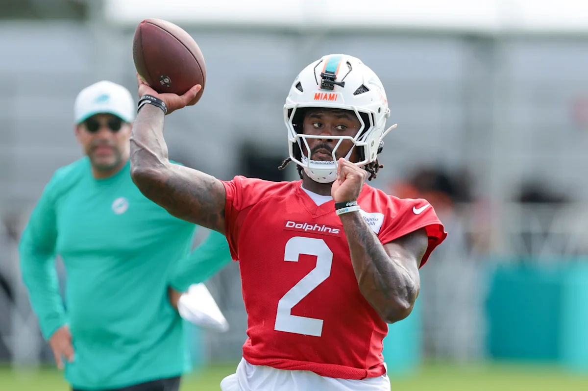 Miami Dolphins Fins Up/Fins Down: Malik Willis gaining confidence