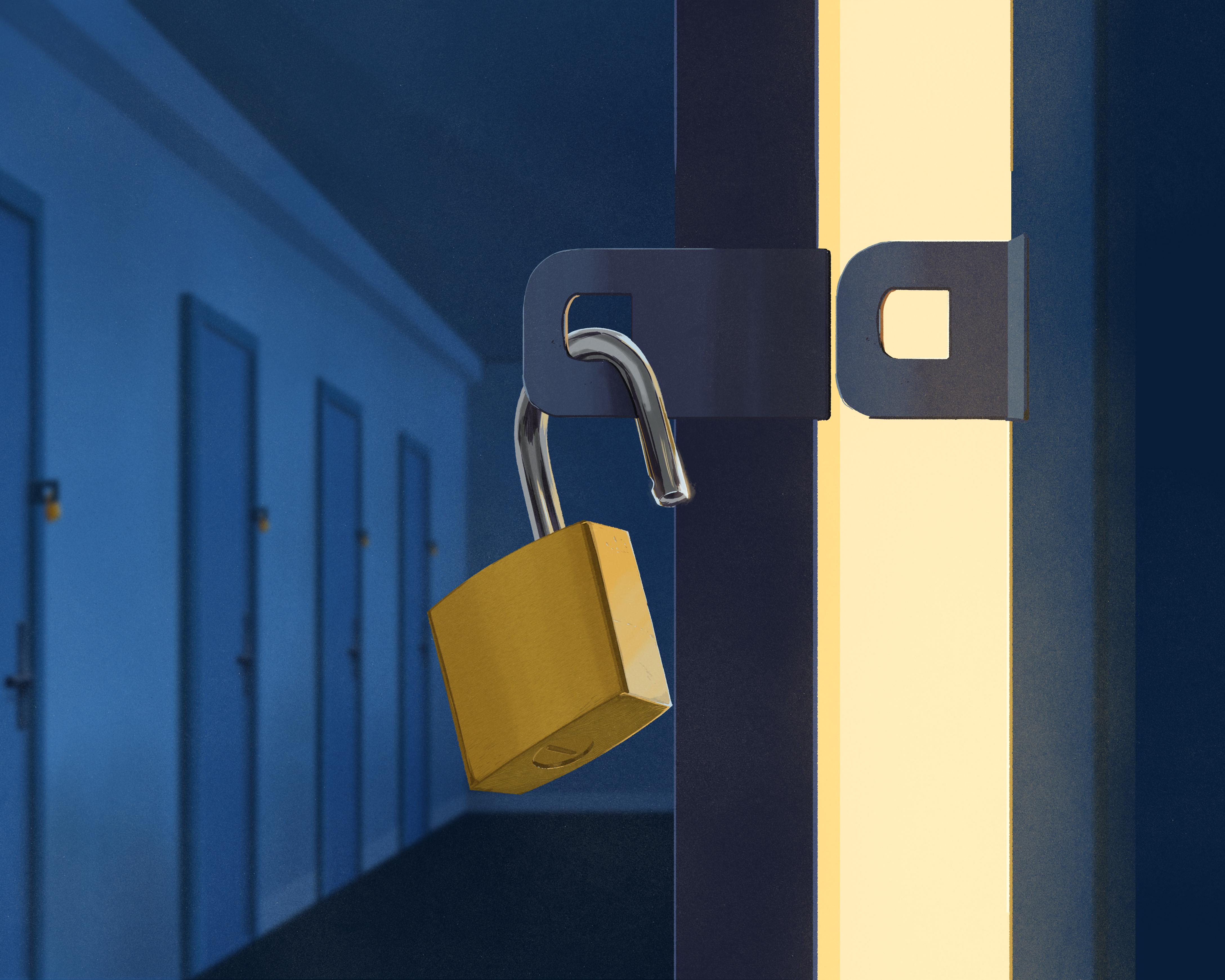 Escapes, fires, stabbing: catastrophic security failures revealed in Australia’s immigration detention network