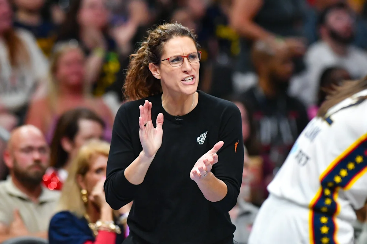 ‘Never seen a loss more on a coach’ – Why some fans are blaming Stephanie White for Indiana Fever defeat