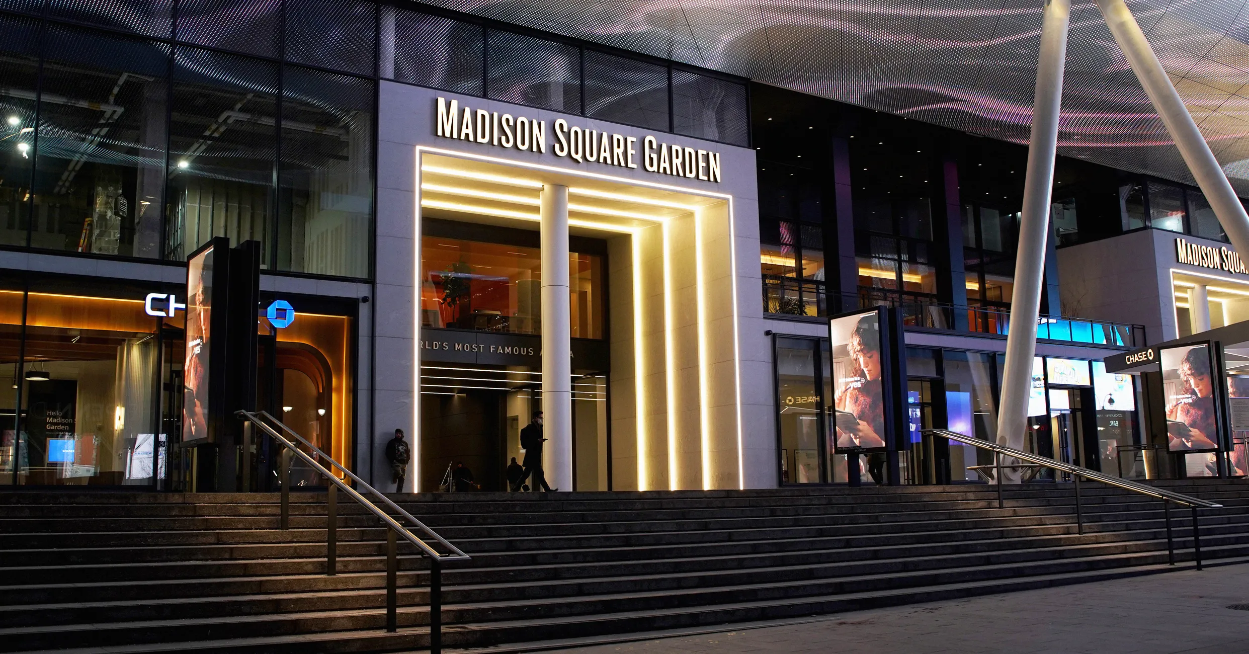 New York City Lawmakers Push to ‘Ban the Scan’ at MSG