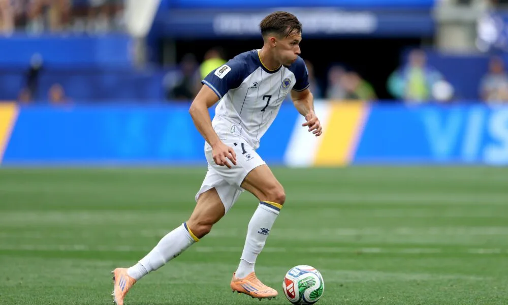 Newcastle United hold an interest in Benfica right-back Amar Dedic