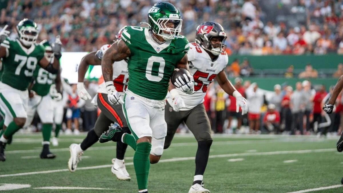 
                        NFL DFS: Week 2 NFL preseason daily fantasy football picks, Friday lineups for DraftKings, FanDuel
                    