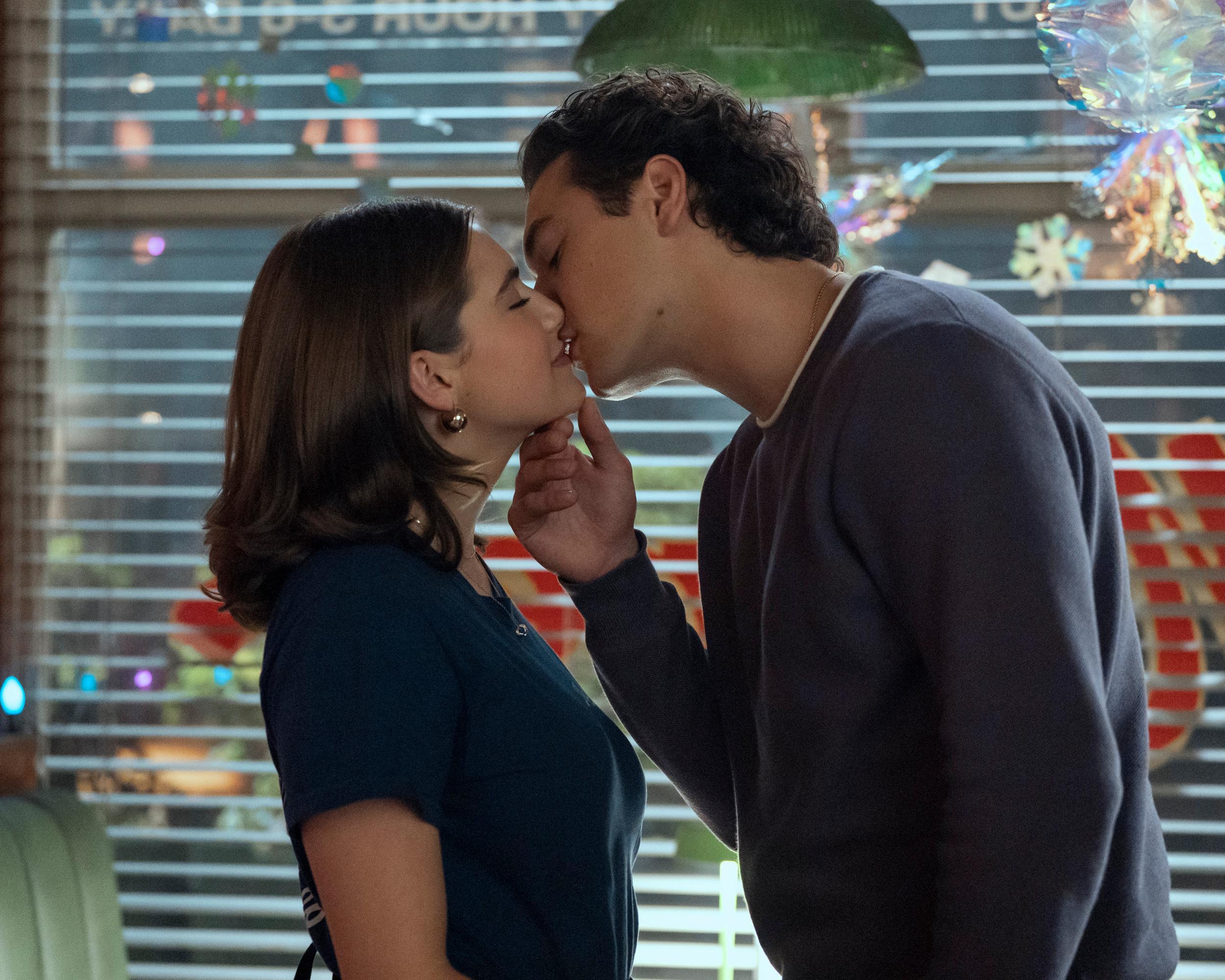 Off Campus is a global hit because it is a perfect, horny show, and I won’t hear a word against it | Anna Spargo-Ryan
