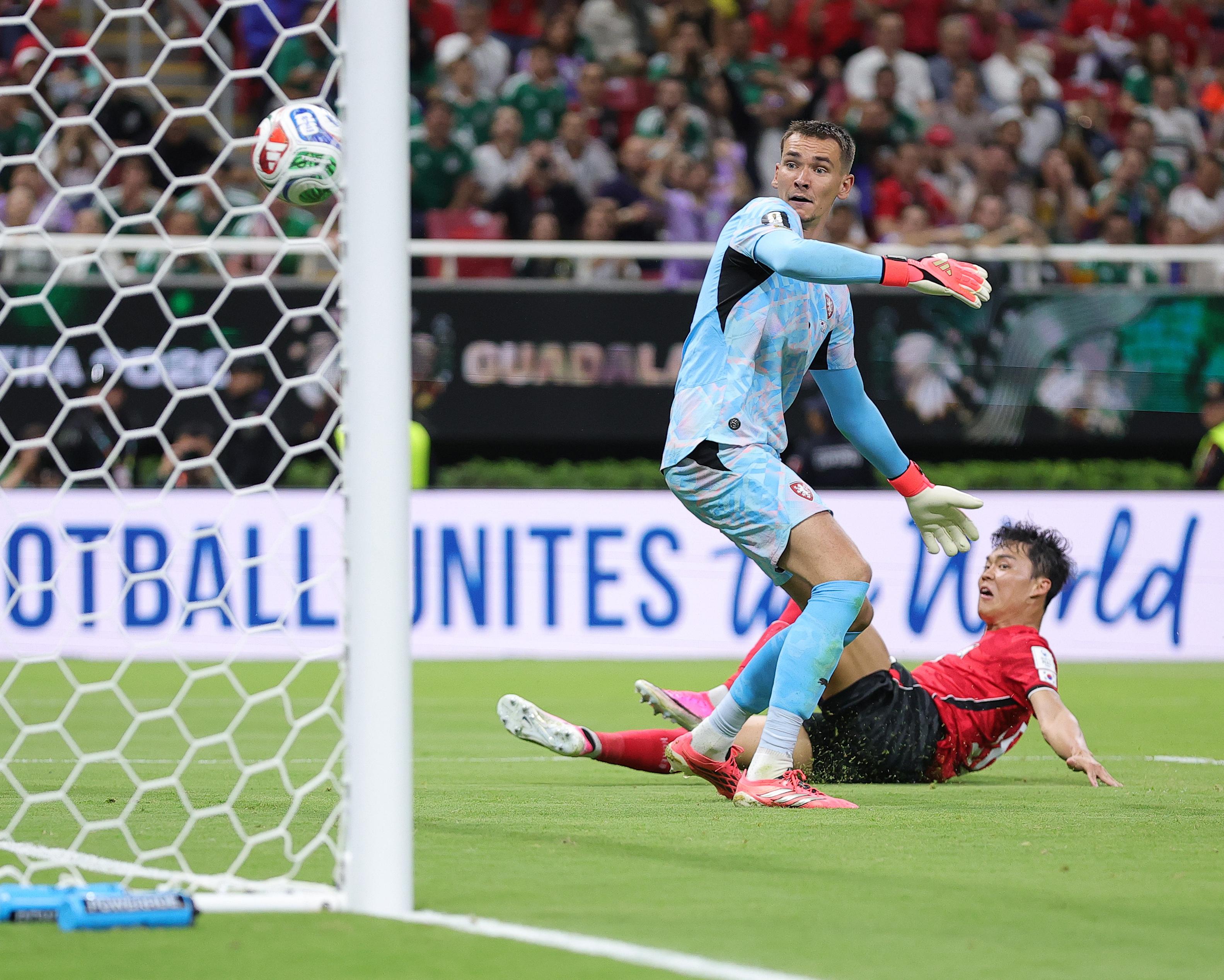 The World Cup is a chance for non-sports fans like me to embrace the beautifully inconsequential game | Myke Bartlett