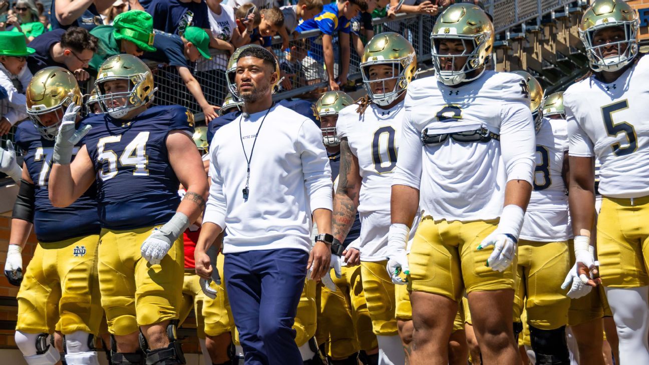 Projections for all 46 postseason games, including the College Football Playoff
