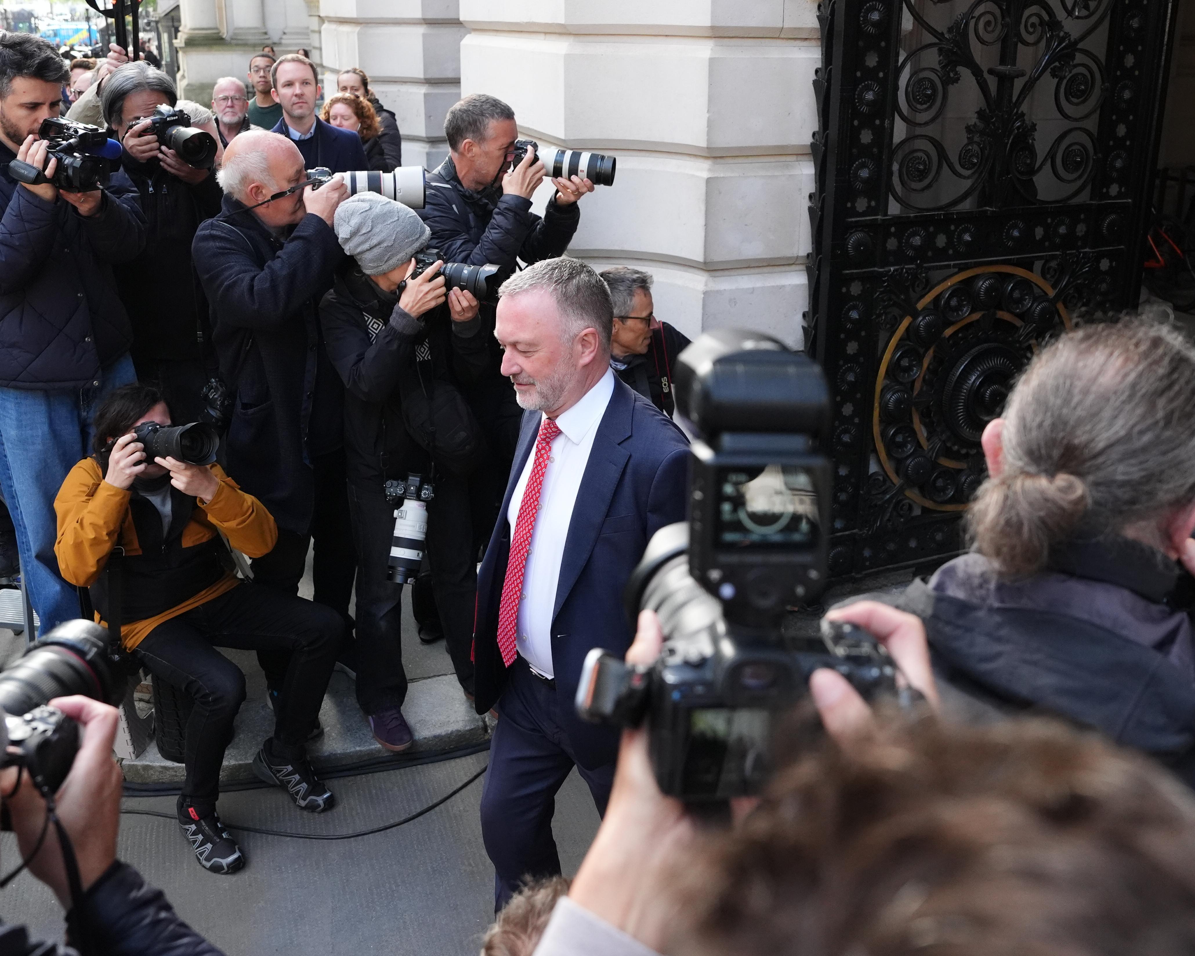 Starmer loyalist warns against ‘copying Tories’ but admits PM is unpopular
