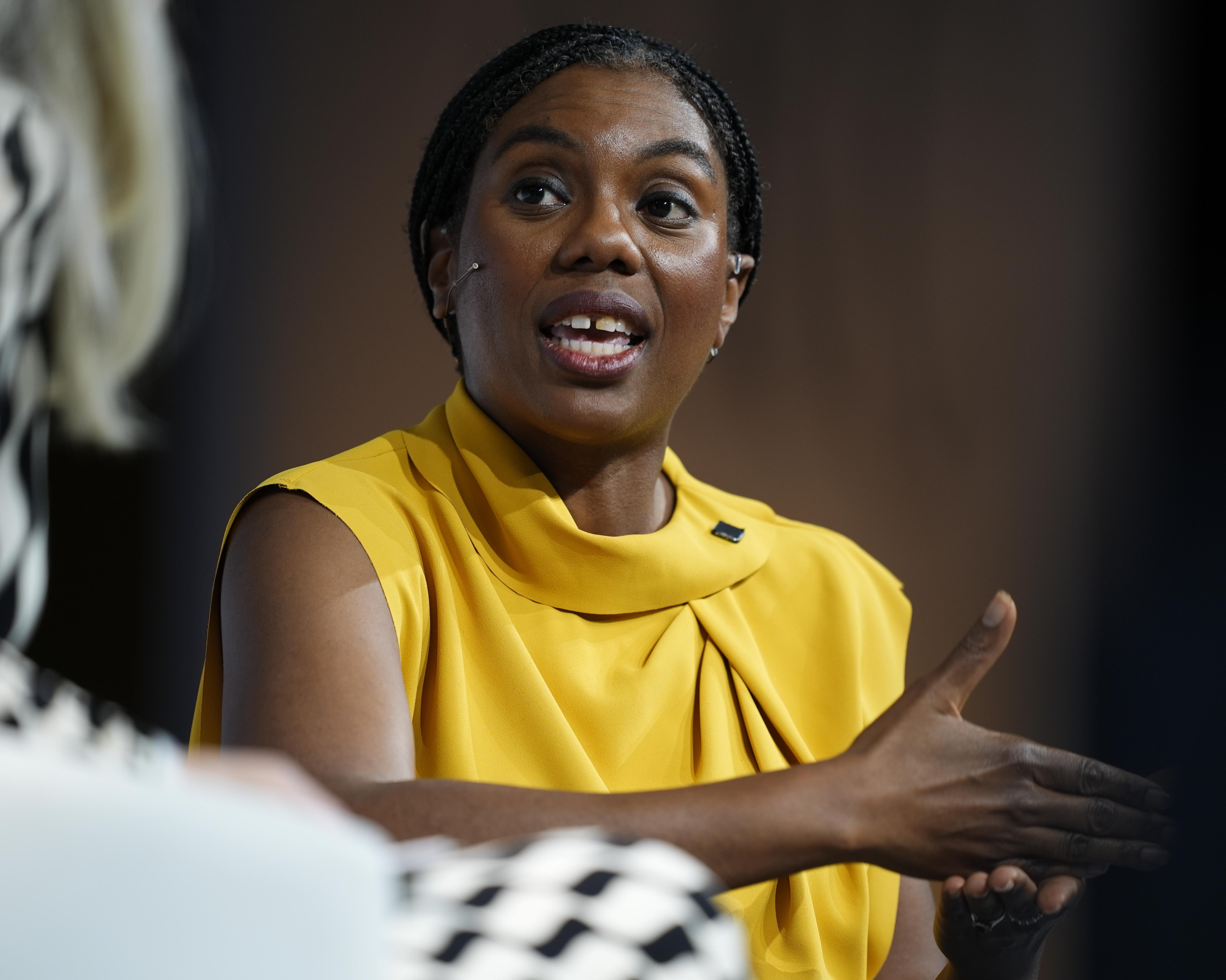 Populist and rightwing figures take aim at Ed Miliband and UK net zero policies at ‘anti-woke Davos’