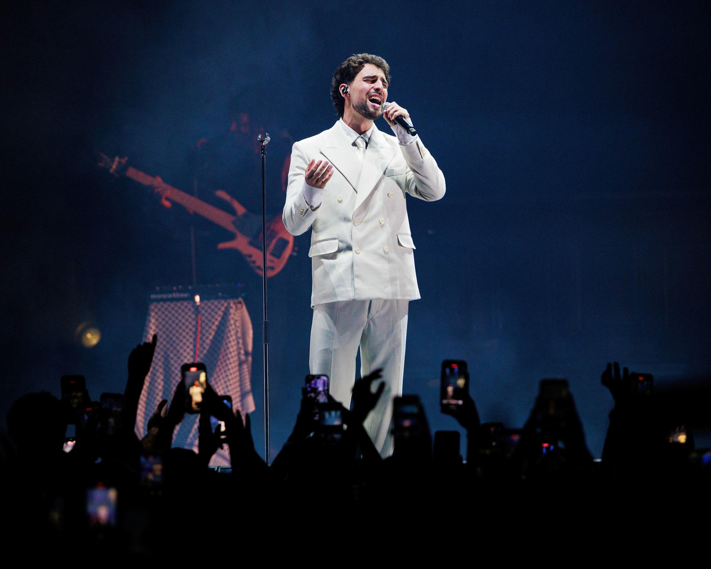 Saint Levant review – Palestinian pop star makes Australian debut to an ecstatic, sold-out crowd