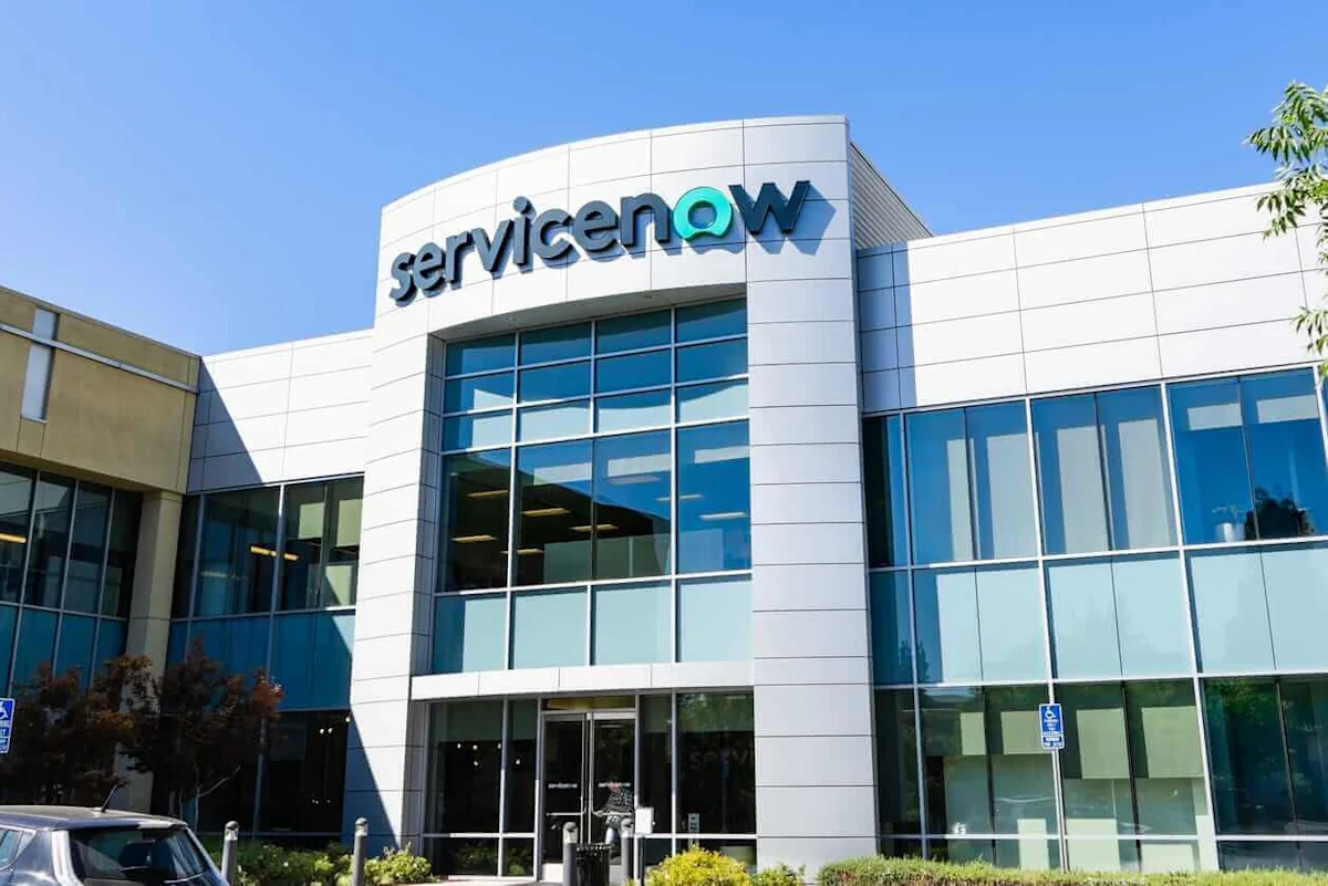 ServiceNow Stock Outlook: Is Wall Street Bullish or Bearish?