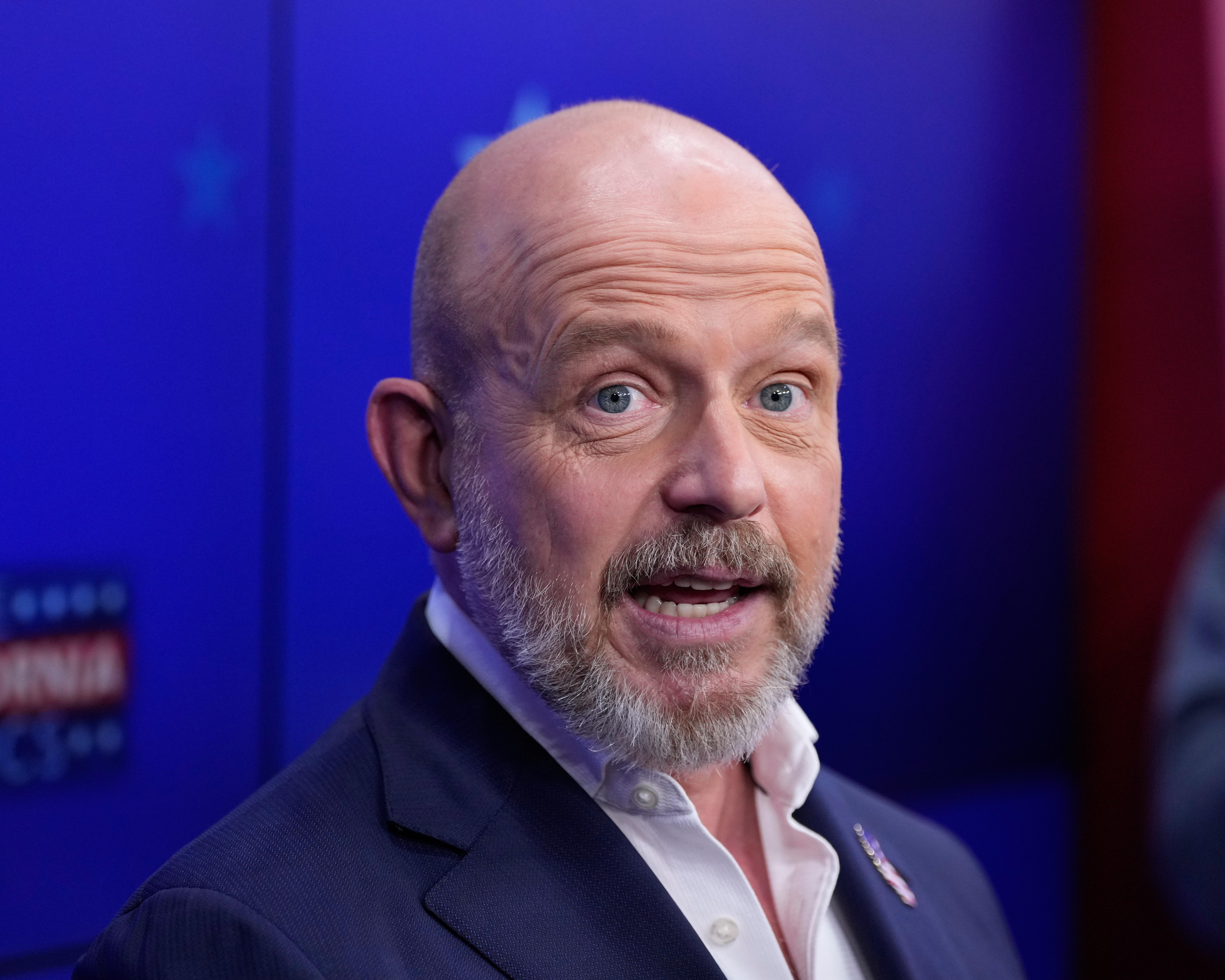 Steve Hilton: British strategist becomes unlikely frontrunner for California governor