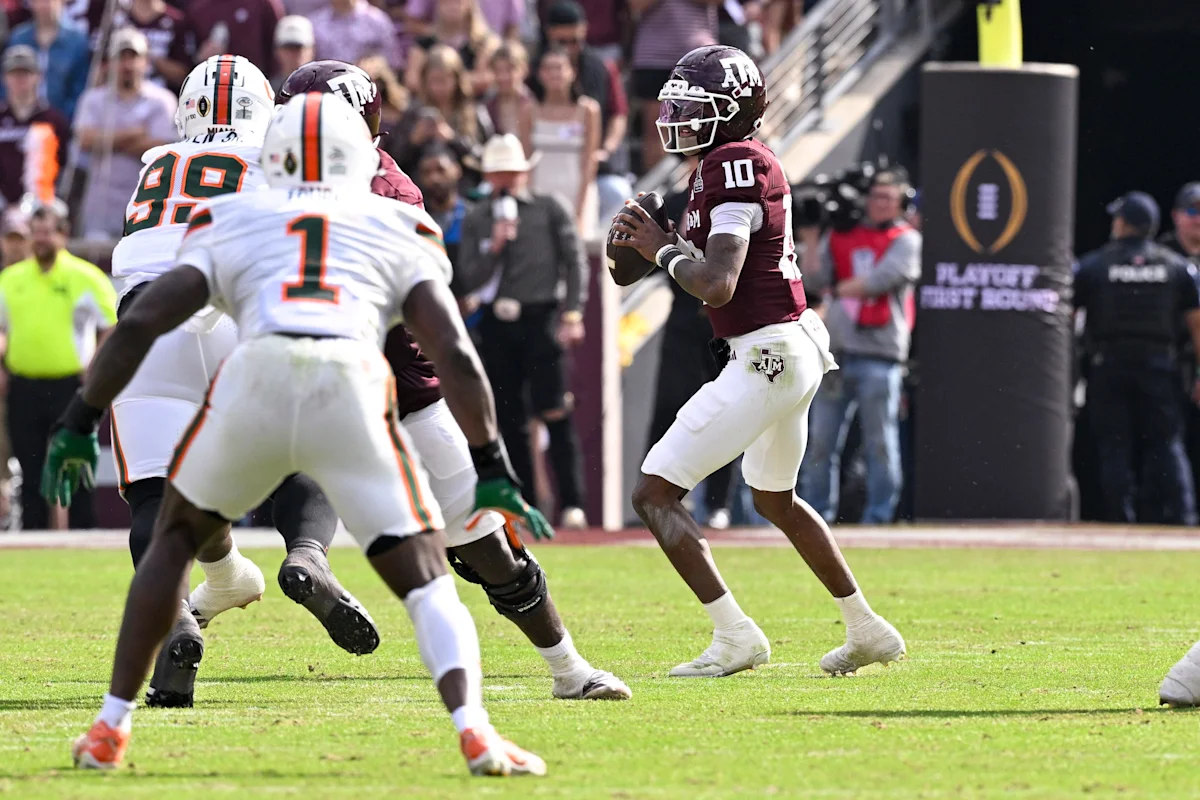Texas A&M star QB enters the 2026 season with a Top 10 ranked QBR