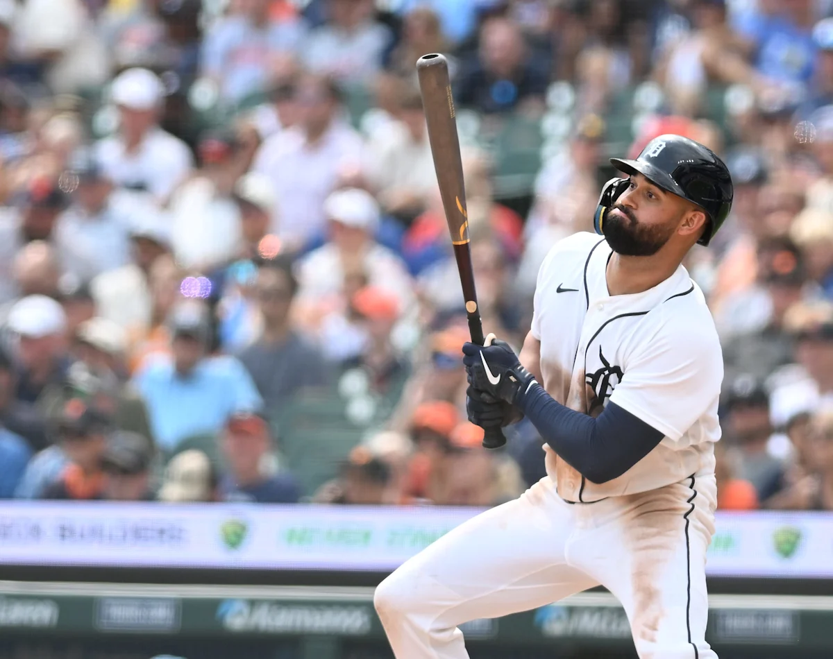Tigers' Riley Greene exits Guardians game early after being hit on leg
