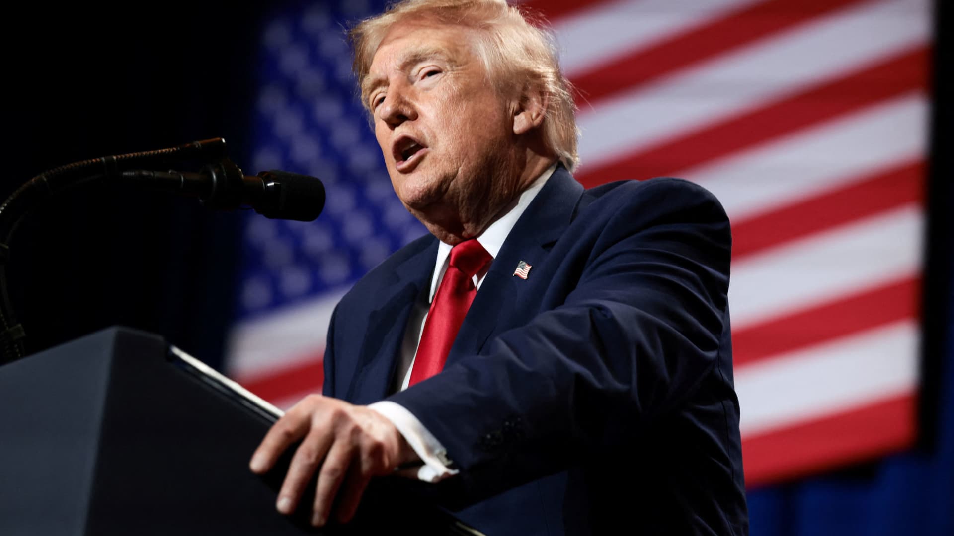 Trade court upholds Trump's closure of 'de minimis' loophole