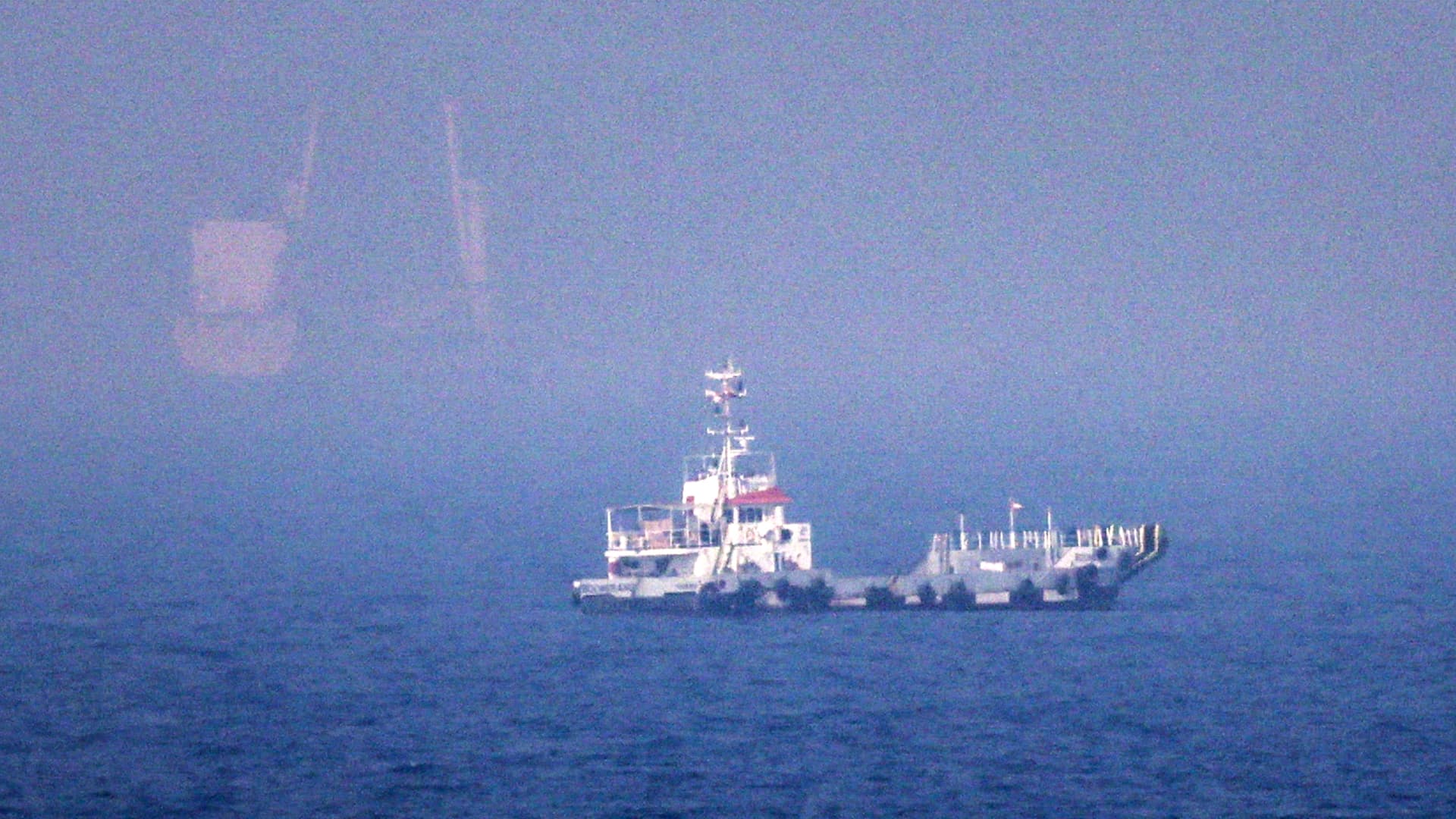 U.S. reaffirms grip on Hormuz blockade, turning away 55 ships as talks stall