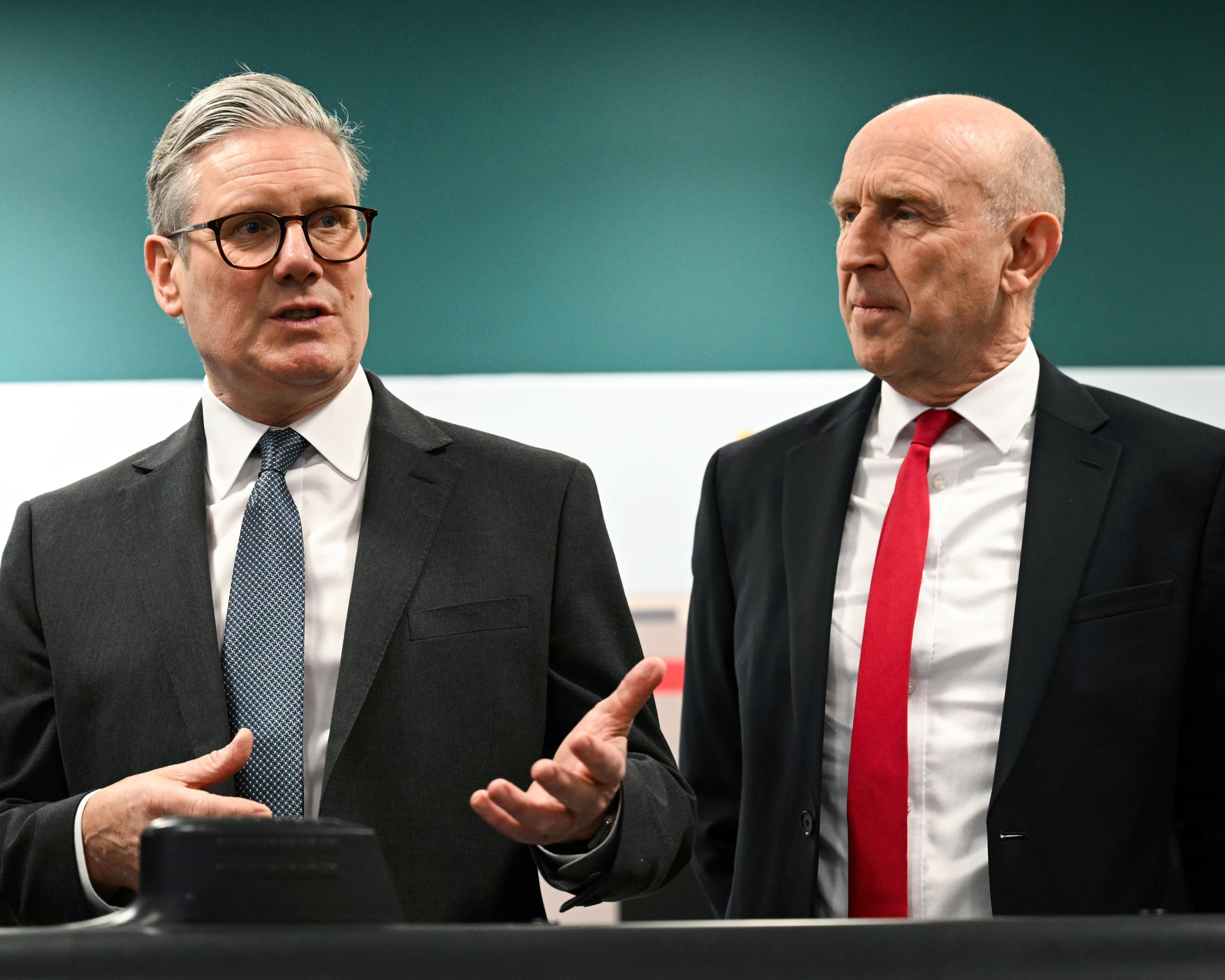 The defence secretary quits with ‘blistering’ criticism of Starmer – podcast
