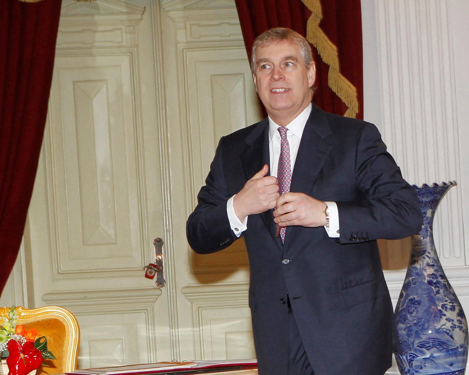 No evidence of formal security vetting when Andrew became UK trade envoy, minister says