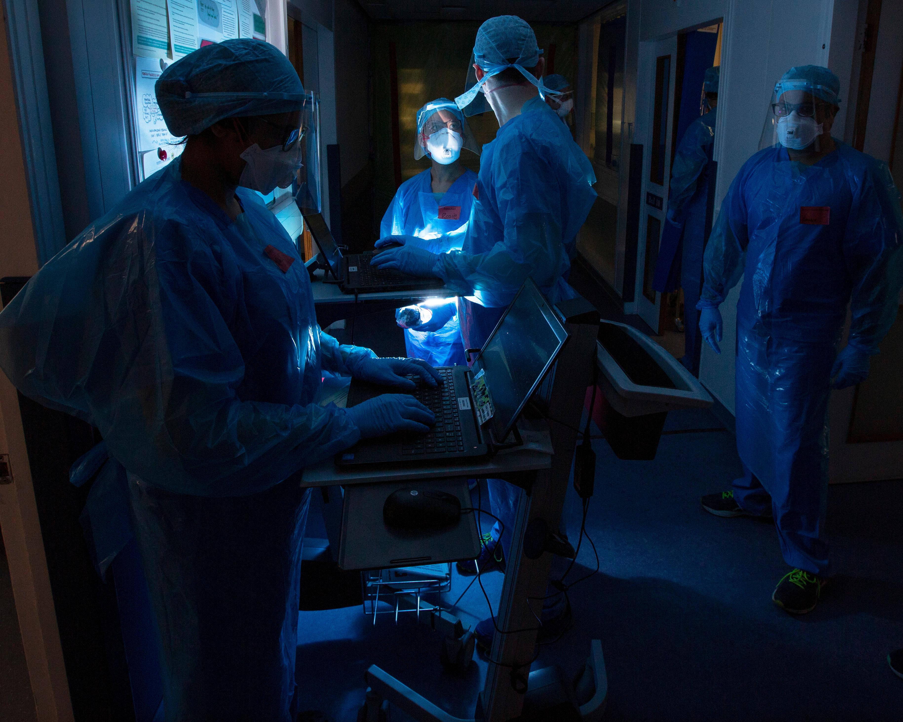 Johnson government wasted ‘vast’ sums on PPE, Covid inquiry finds