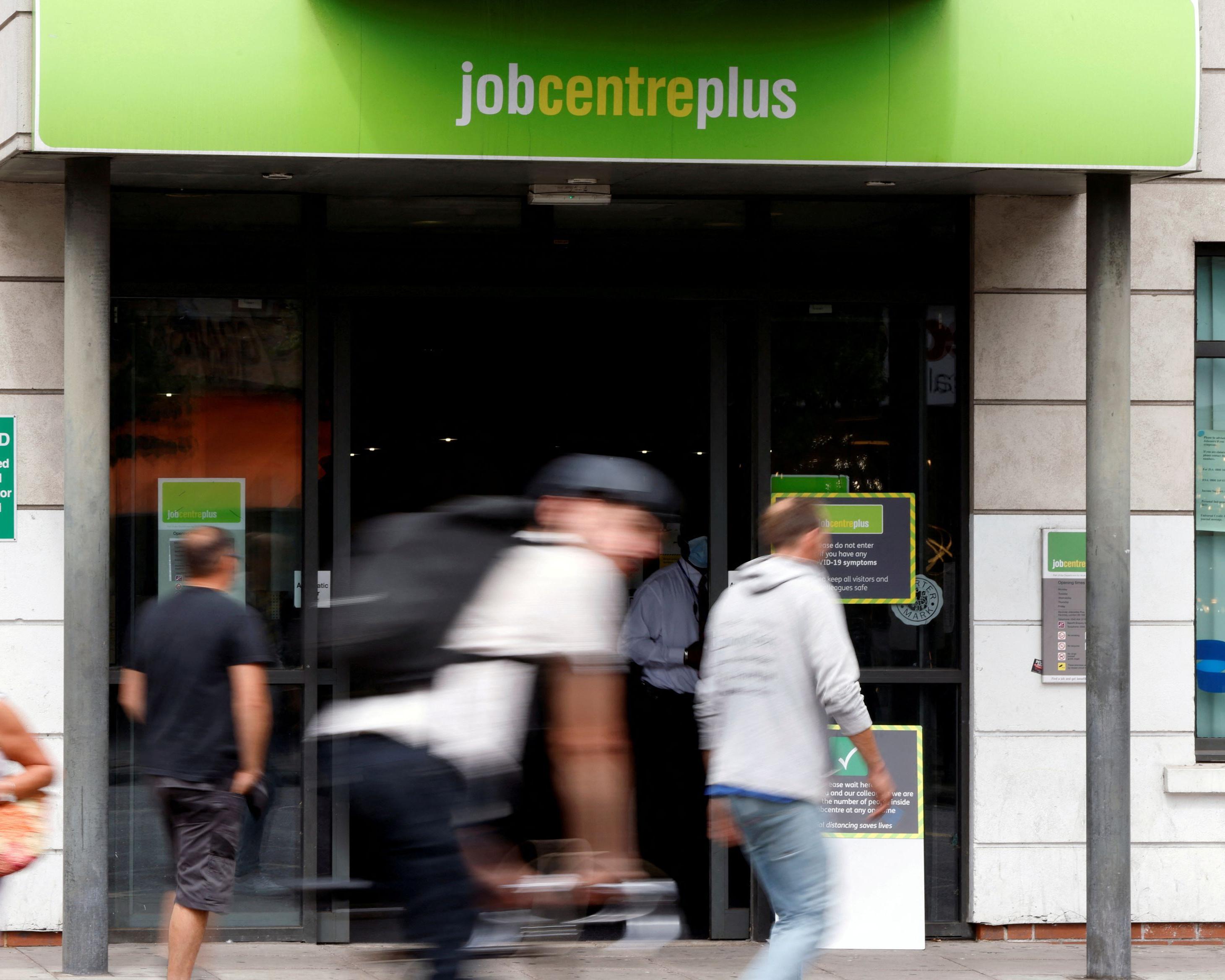 UK unemployment unexpectedly rises to 5% as firms squeezed by Iran war