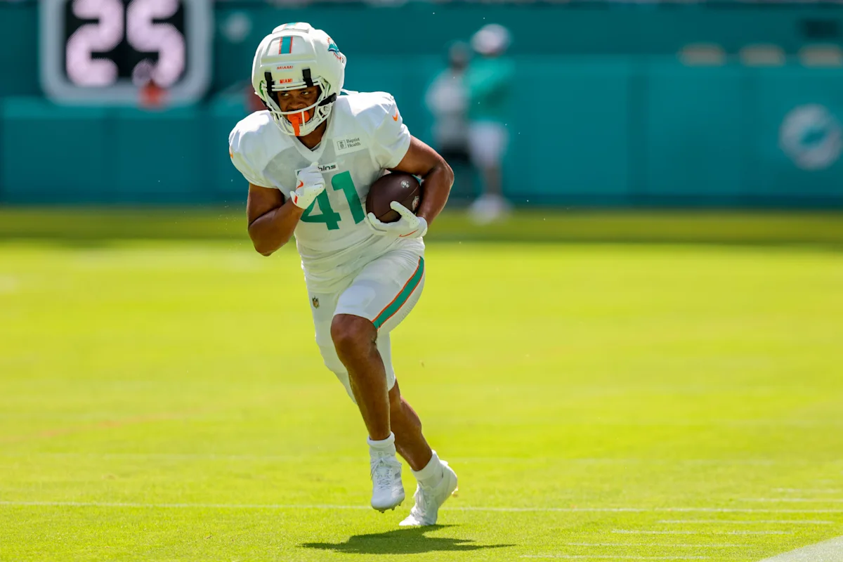 Undrafted rookie defender making a case to crack Dolphins' roster