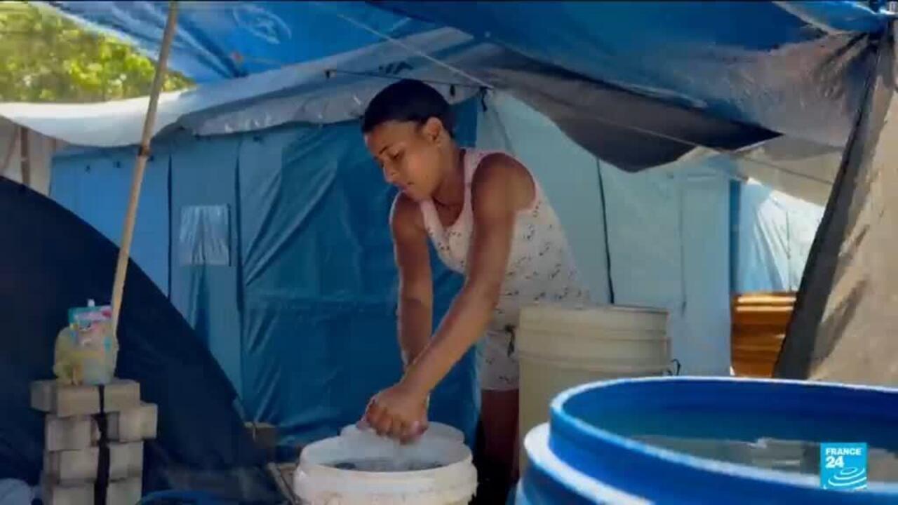 Venezuela: Two months after the quake, 12,500 people still live in temporary camps