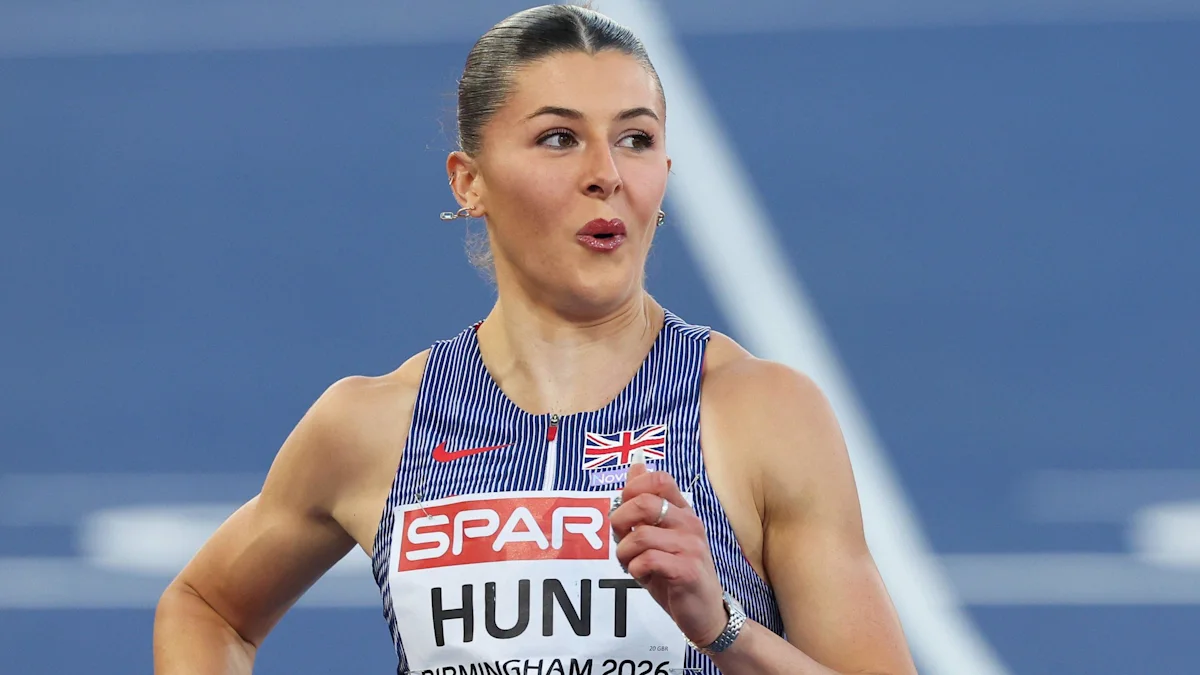 Watch European Championships: GB's Hunt through to 100m final but Asher-Smith faces wait