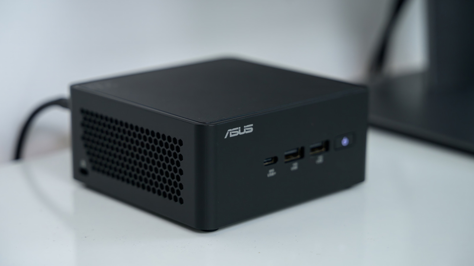 What are the downsides of a mini PC?
