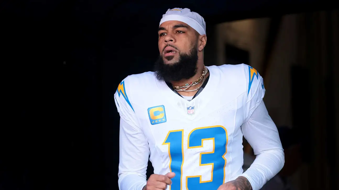 
					WR Keenan Allen Back For Another Year, Will Reportedly Sign With Colts
				