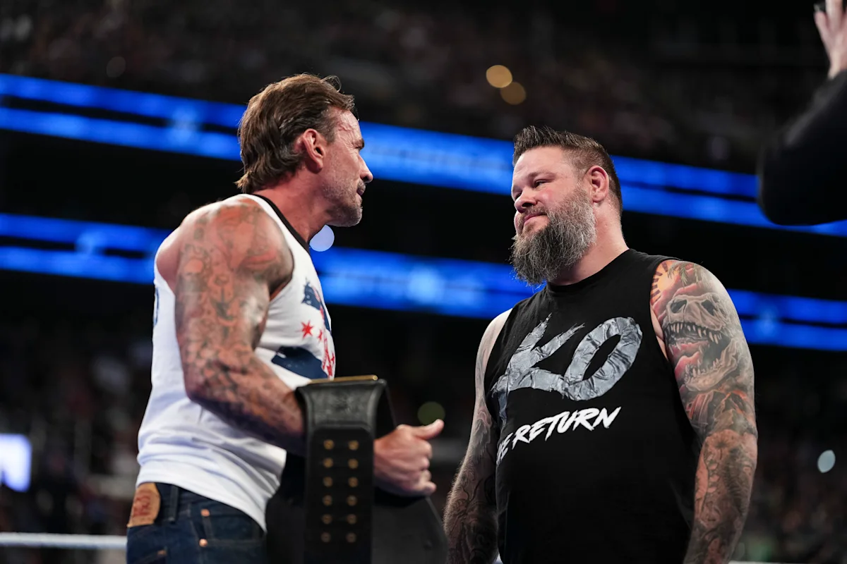 WWE SmackDown results, grades (Aug. 14): CM Punk, Kevin Owens get personal; Chelsea Green causes chaos
